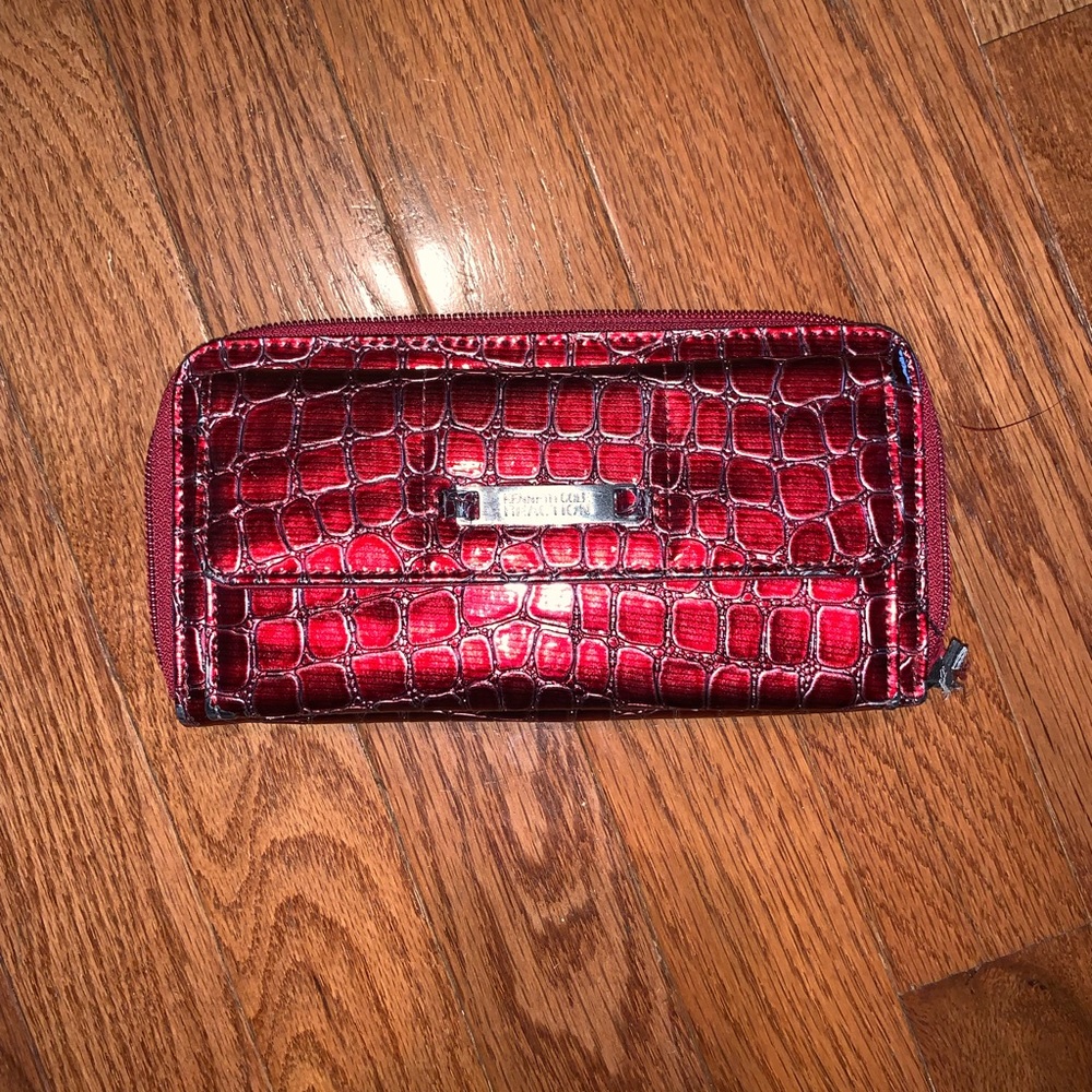 Kenneth Cole Red/maroon snakeskin wallet